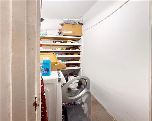Apartament 3 camere decomandat, parter,  Olteniei