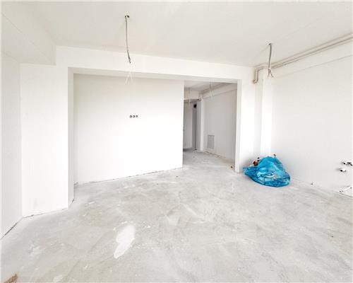 Grasoniera la alb, etaj 2 , bloc nou langa Marul de Aur