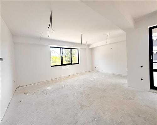 Apartament 2 camere la alb, cu lc de parcare si gradina, bloc nou langa Marul de Aur