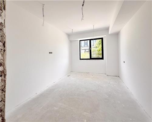 Apartament 2 camere la alb, cu lc de parcare si gradina, bloc nou langa Marul de Aur