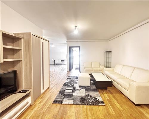 3 camere, recent renovat , et. 2, zona Lic. Sincai
