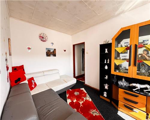 3 camere | etaj 3 |Microraion Vest , Baia Sprie