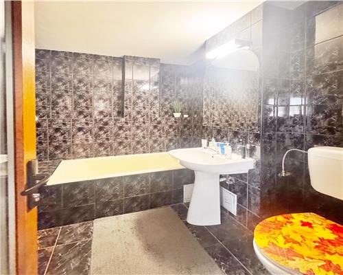 4 camere decomandat | etaj 3 |  Regele Ferdinand I | Zona center Nemes