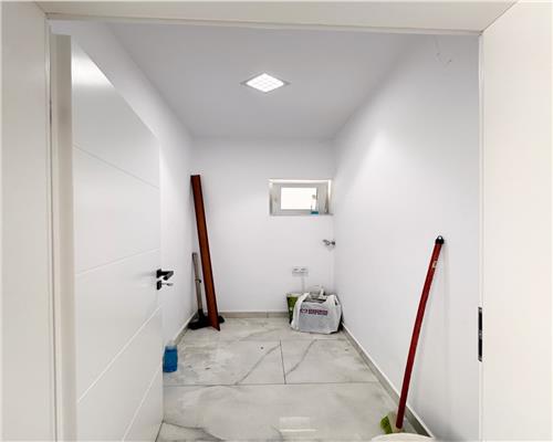 Spatiu Business | Clinica  Salon  Birouri |  Iuiu Maniu | 482 mp teren