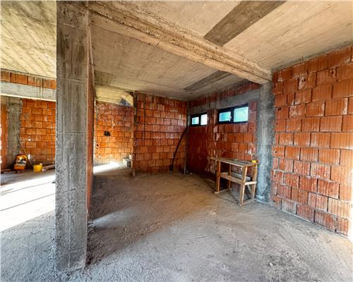 Duplex cu 274 mp curte pe Str. Victoriei – 112 mp utili