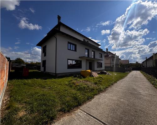 Duplex cu 274 mp curte pe Str. Victoriei – 112 mp utili
