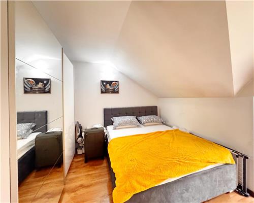 Casa tip duplex, pe 3 nivele, curte privata,  zona Hangita, Baia Mare