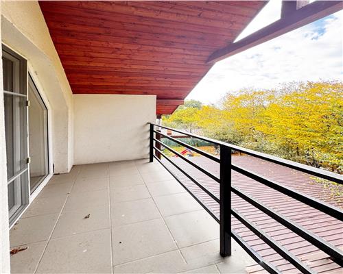 Casa tip duplex, pe 3 nivele, curte privata,  zona Hangita, Baia Mare