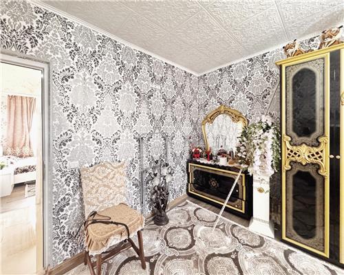 Apartament renovat complet, 2 camere decomandat, etaj 4 , bloc cu acoperis