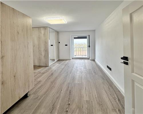 Apartament exclusivist , 3 camere, renovat , zona centrala