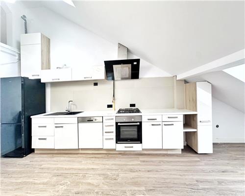 Apartament exclusivist , 3 camere, renovat , zona centrala