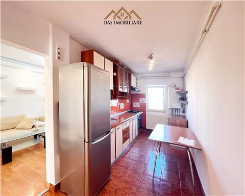 Apartament 3 camere decomandat,et.4,Aleea Dobrogei