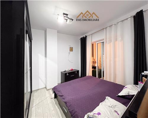 Apartament 3 camere , etaj 4 , zona centrala