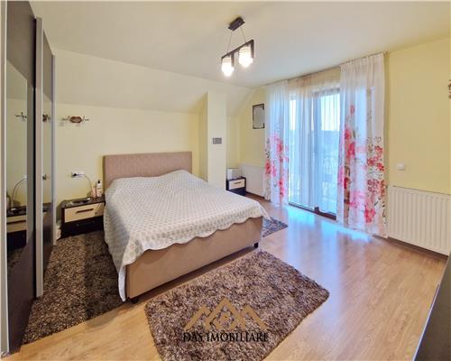 Casa cu etaj si 10 ari teren zona Dru Relax