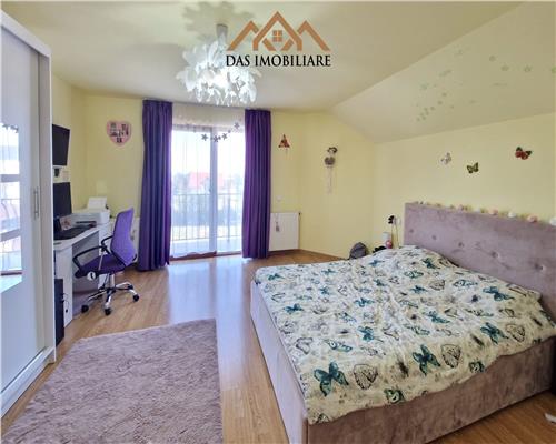 Casa cu etaj si 10 ari teren zona Dru Relax